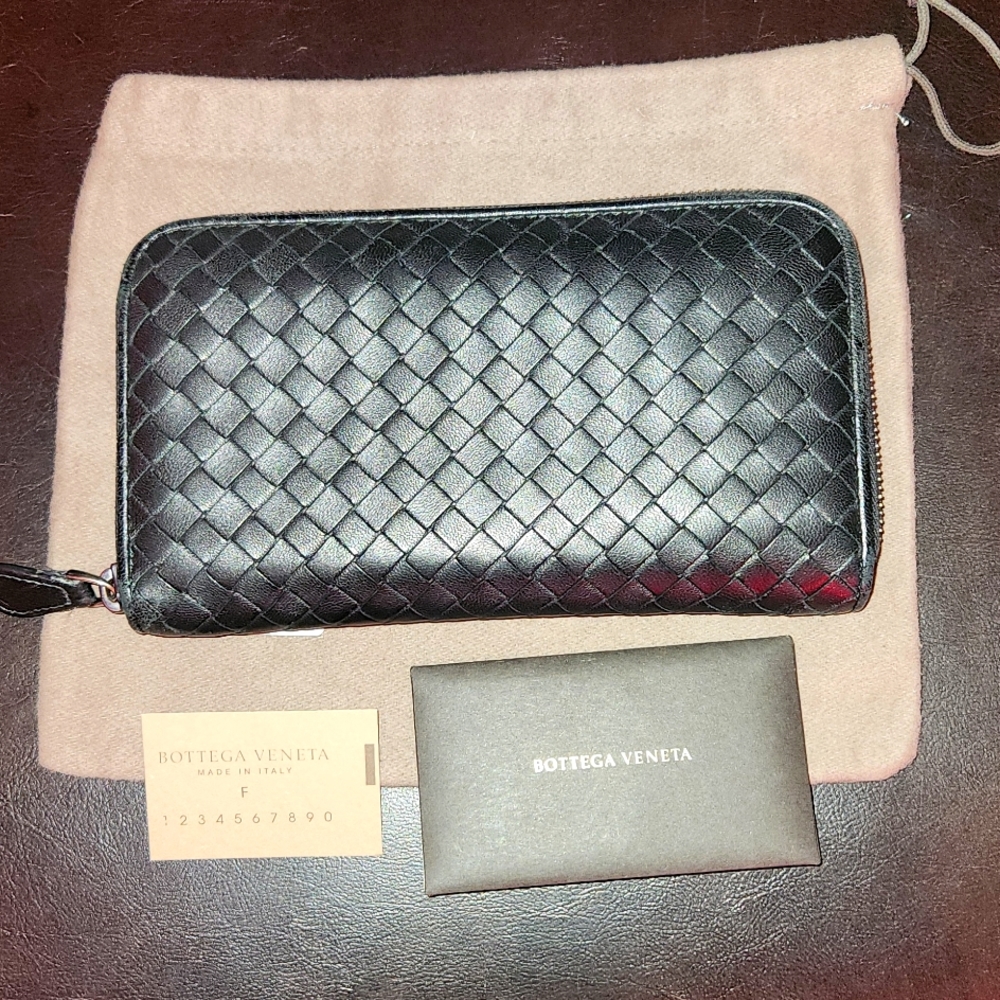 Bottega Veneta Zippy leather Wallet